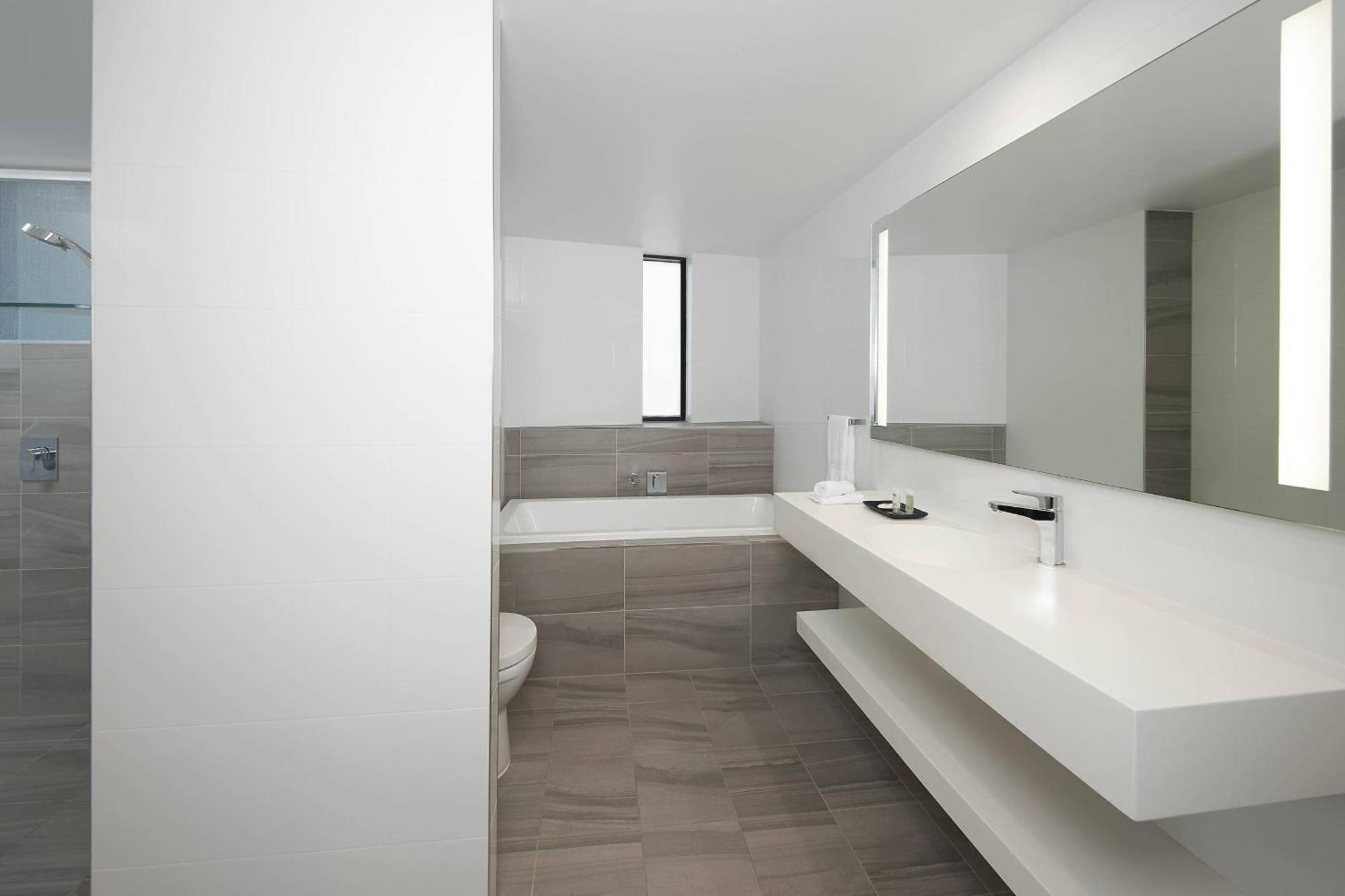 Courtyard By Marriott Brisbane South Bank Hotel Bagian luar foto